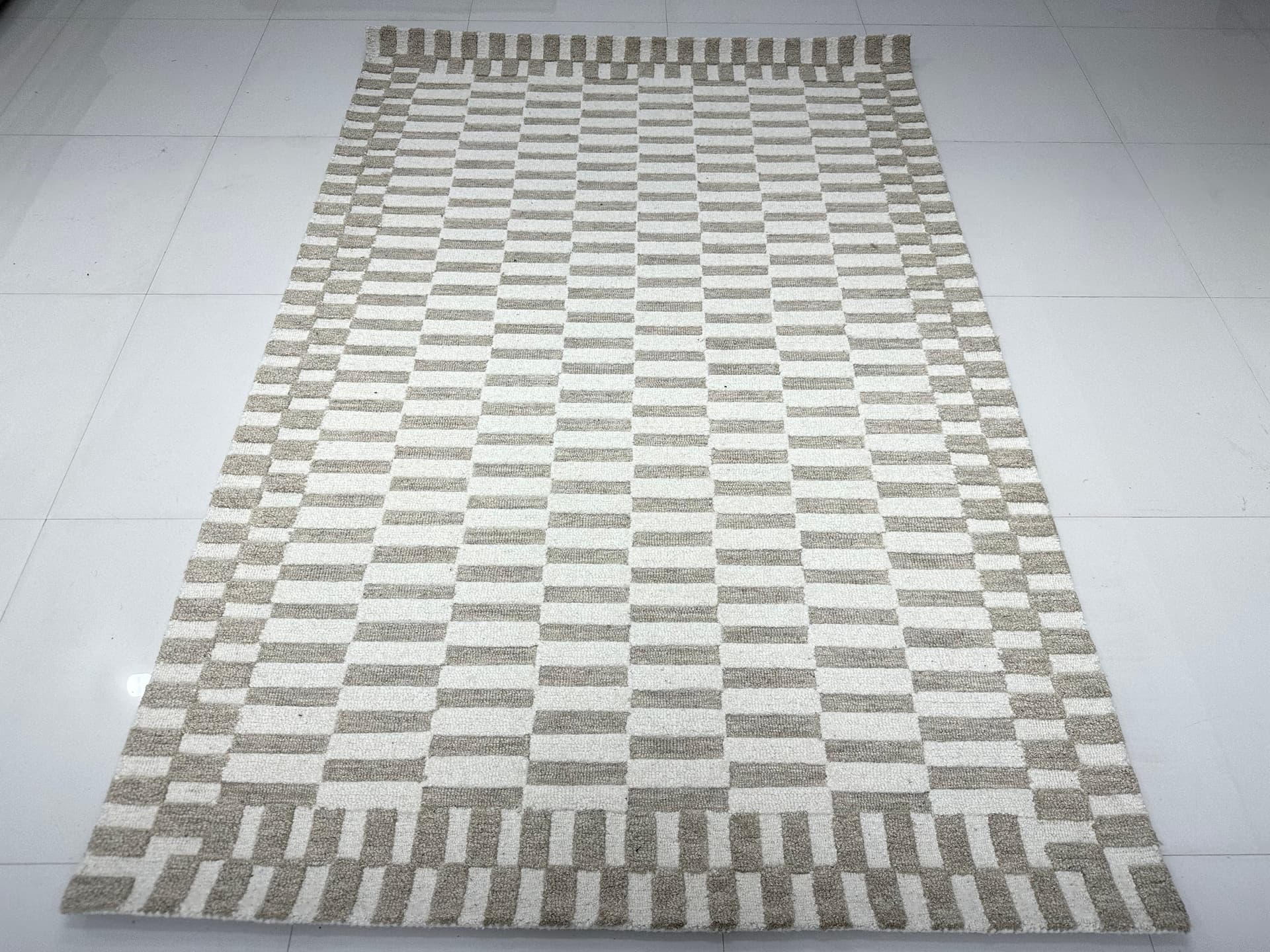Handtufted Modern - Design 3