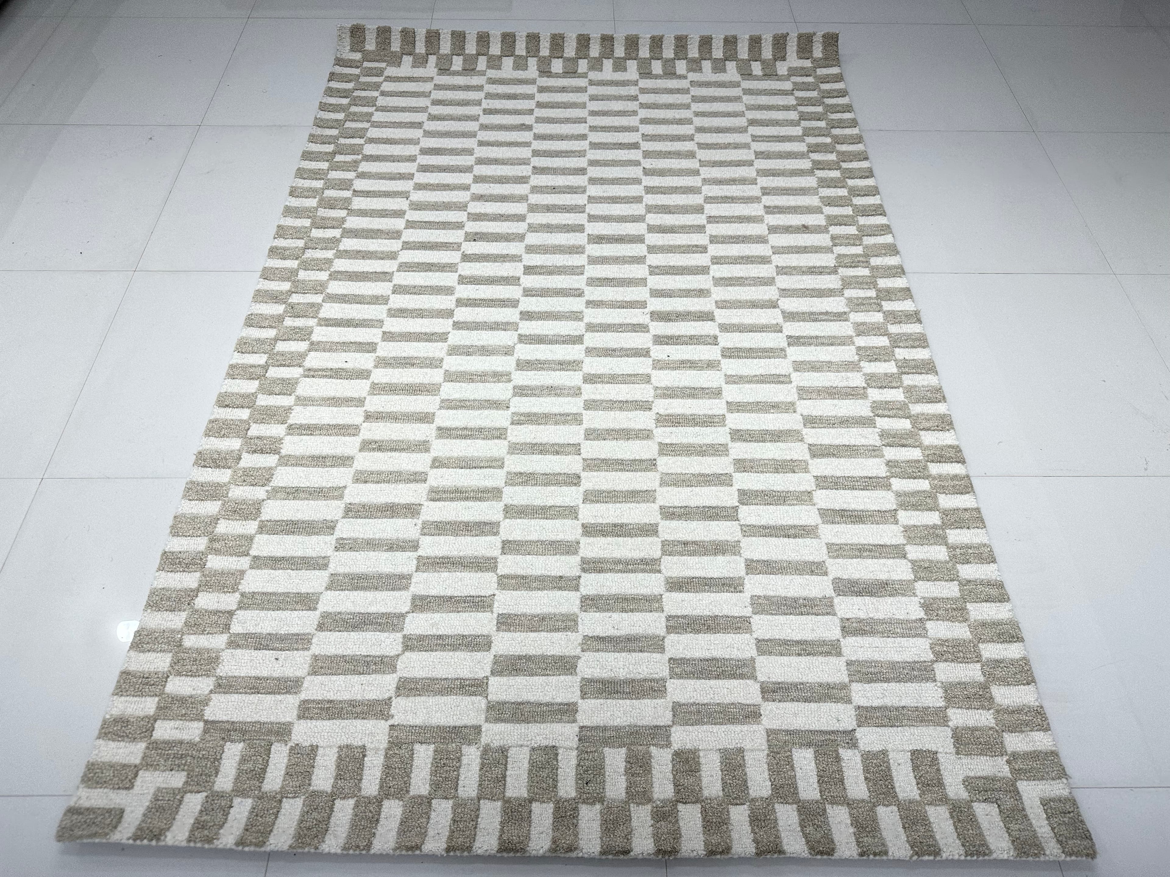Handtufted Modern - Design 3