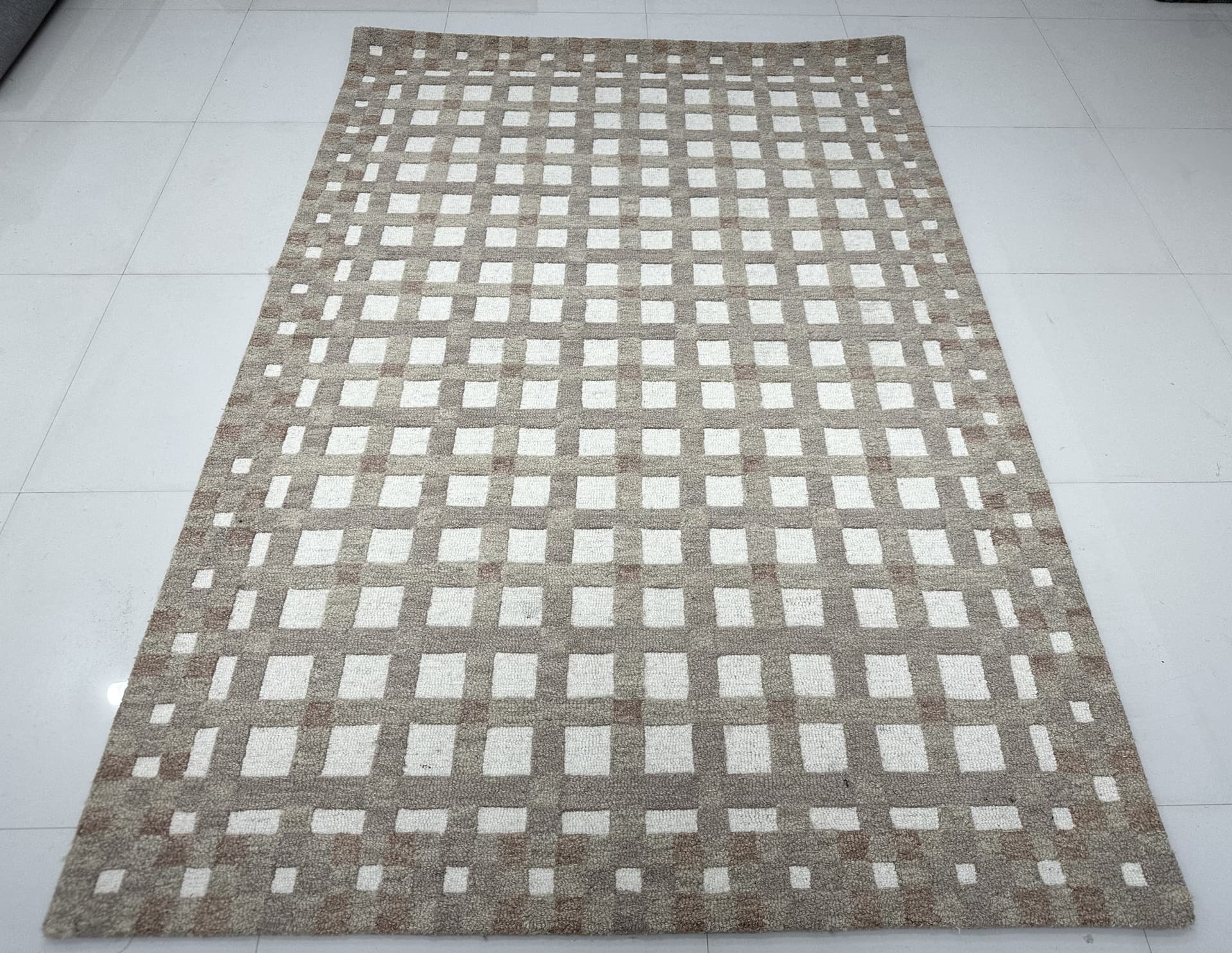 Handtufted Modern - Design 4