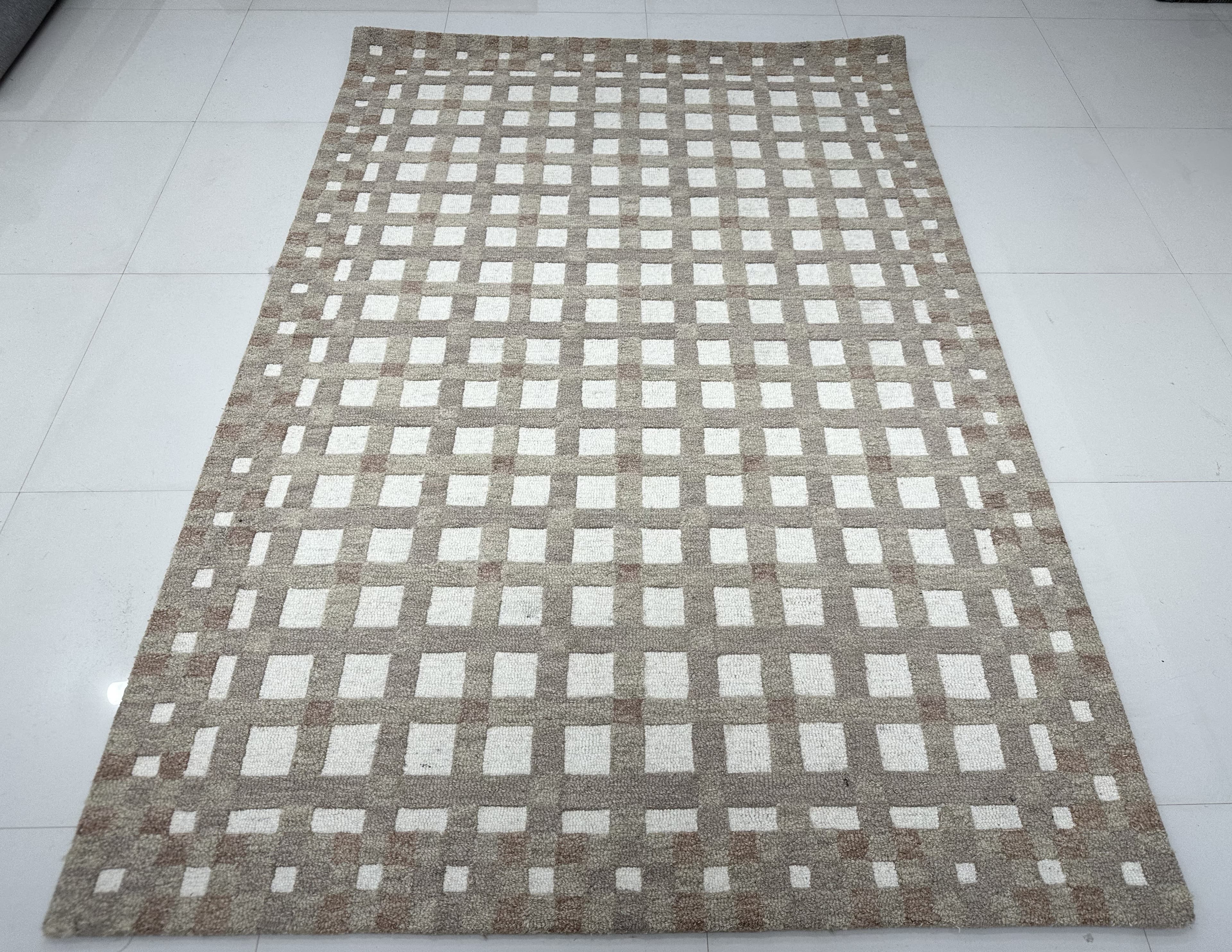 Handtufted Modern - Design 4