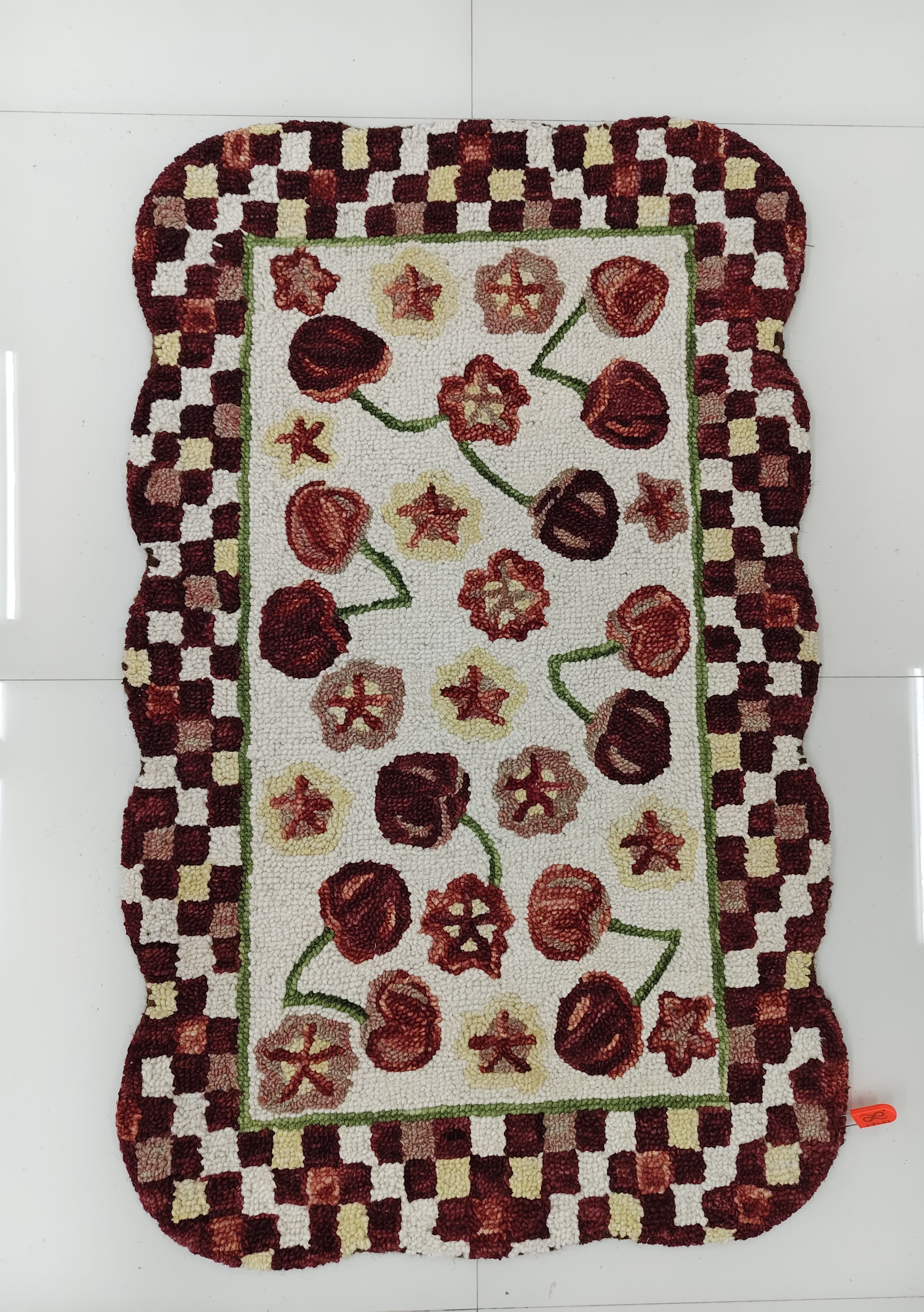 Handtufted Scatter - Design 13