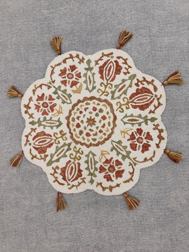 Handtufted Scatter - Related Design 18