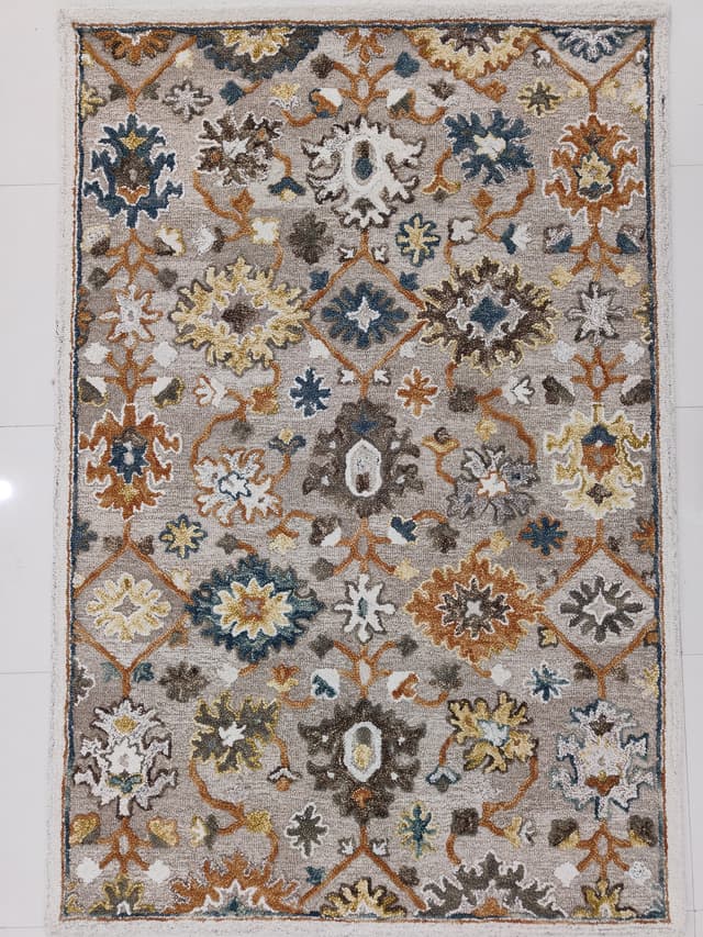 Handtufted Traditional - Related Design 16